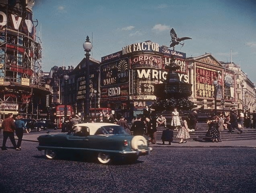 Piccadilly Circus